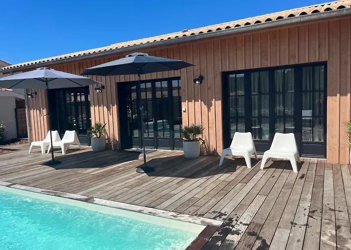Des Oliviers 8 Personnes Avec Jardin Piscine St Julien En Born Contis *