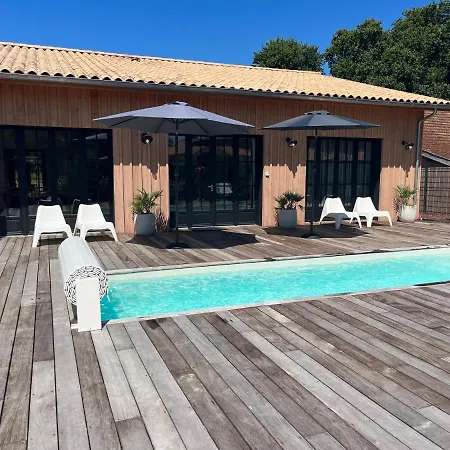 Des Oliviers 8 Personnes Avec Jardin Piscine St Julien En Born Contis Сен-Жюльен-ан-Борн
