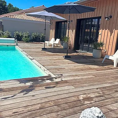 Villa Des Oliviers 8 Personnes Avec Jardin Piscine St Julien En Born Contis