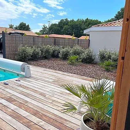 Des Oliviers 8 Personnes Avec Jardin Piscine St Julien En Born Contis Villa Saint-Julien-en-Born